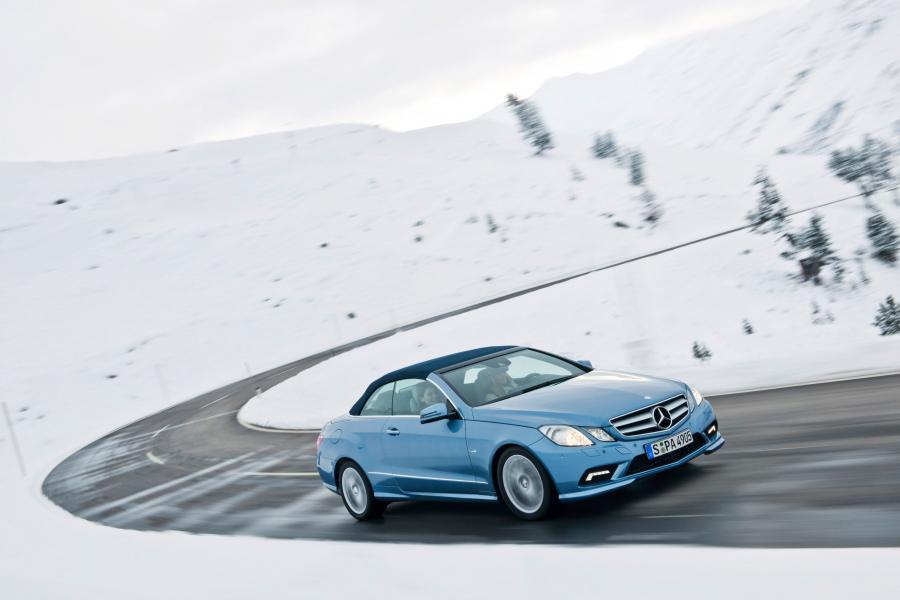  Mercedes-Benz E-Class Cabriolet 2010 года  (фото 25 из 143)